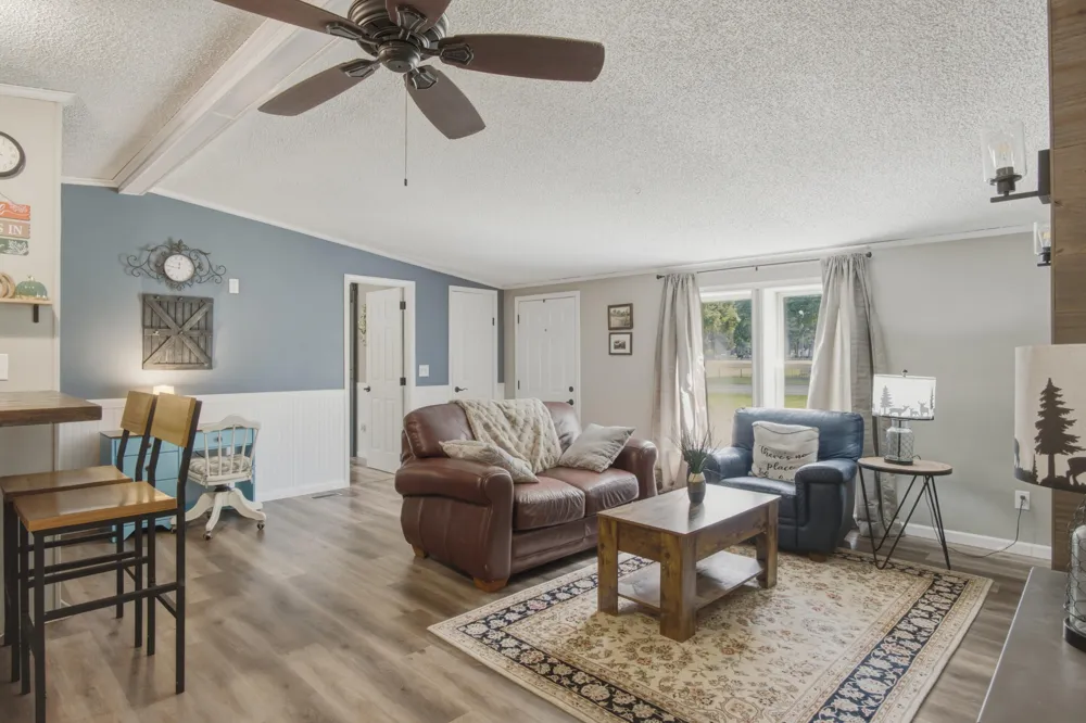 17651 Ritchie Avenue NE Nelson Township, MI 49343