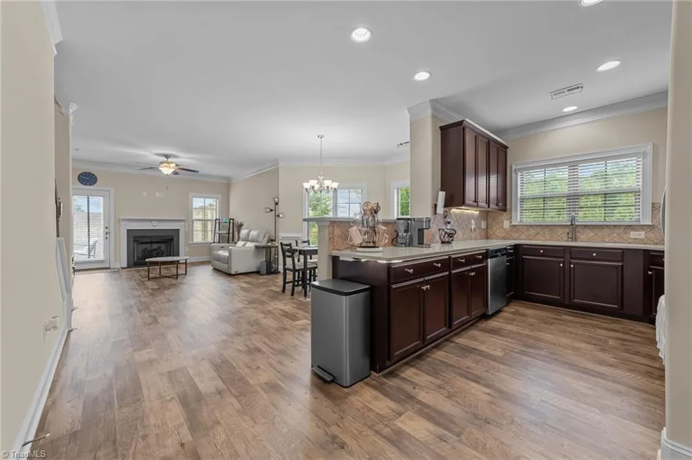 1606 Cedar Hill Way Colfax, NC 27235