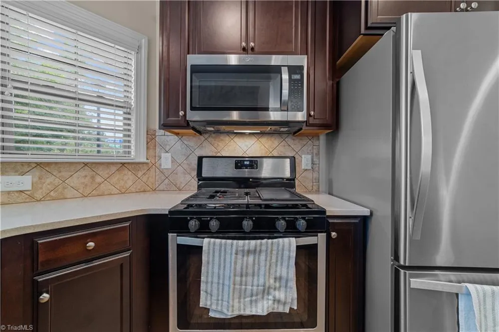 1606 Cedar Hill Way Colfax, NC 27235