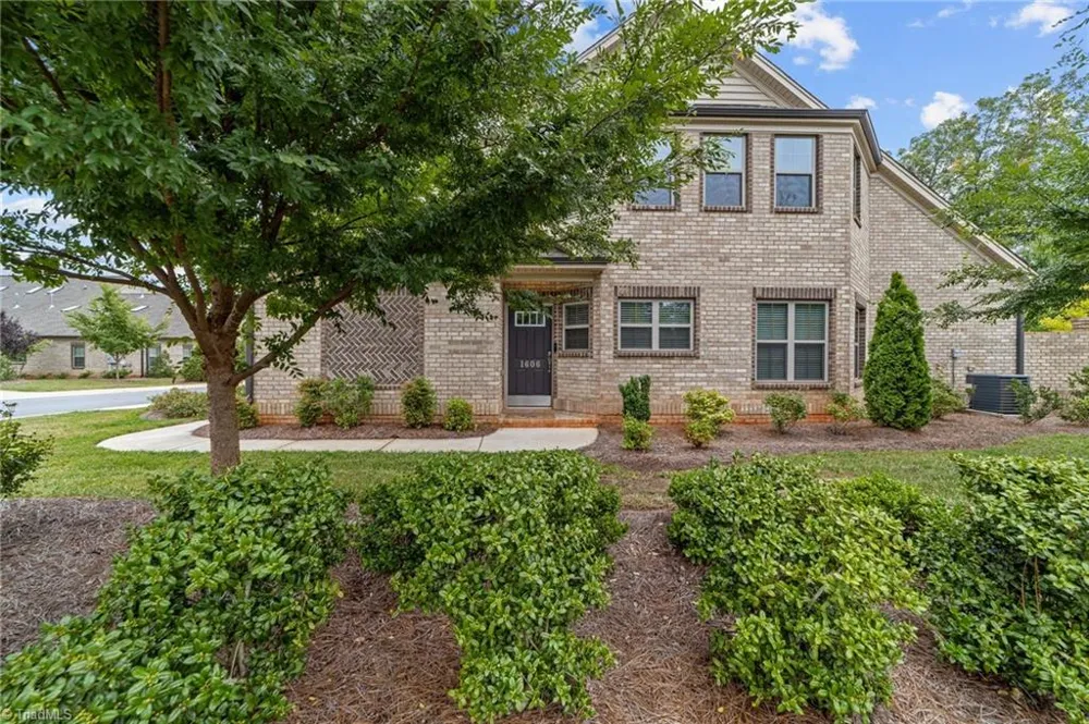 1606 Cedar Hill Way Colfax, NC 27235