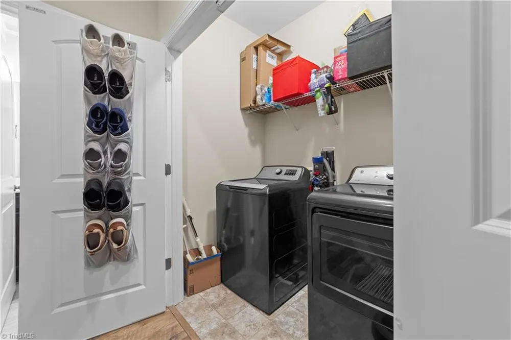 1606 Cedar Hill Way Colfax, NC 27235