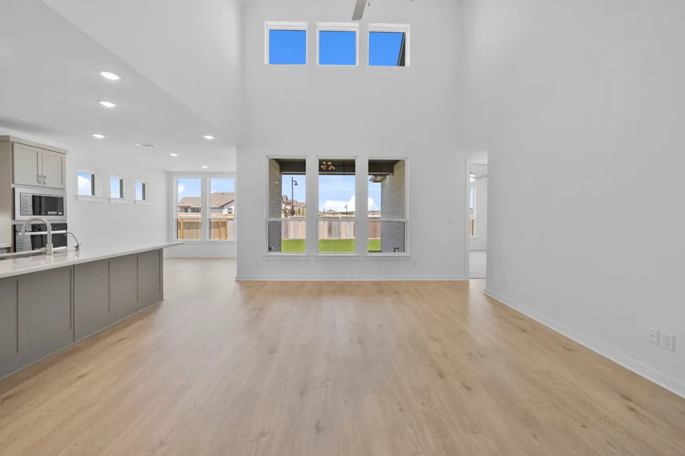 233 Pacific Grove Circle Liberty Hill, TX 78642