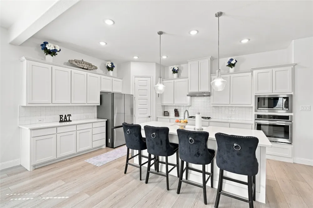 420 Wrangler Way Waxahachie, TX 75167