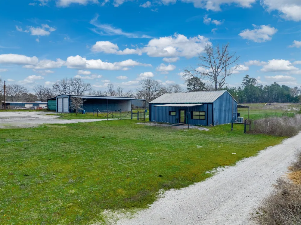 10203 County Road 135 Flint, TX 75762
