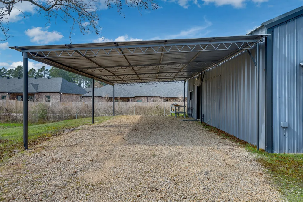 10203 County Road 135 Flint, TX 75762