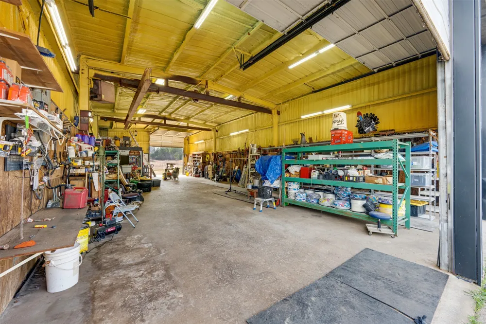10203 County Road 135 Flint, TX 75762