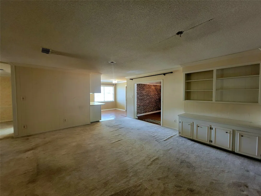 303 Merrill New Boston, TX 75570