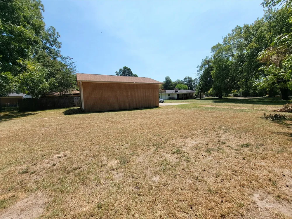 303 Merrill New Boston, TX 75570