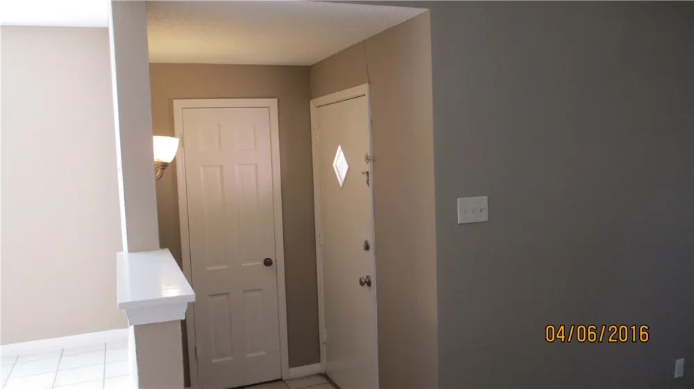 13223 Kit Lane #13225 Dallas, TX 75240