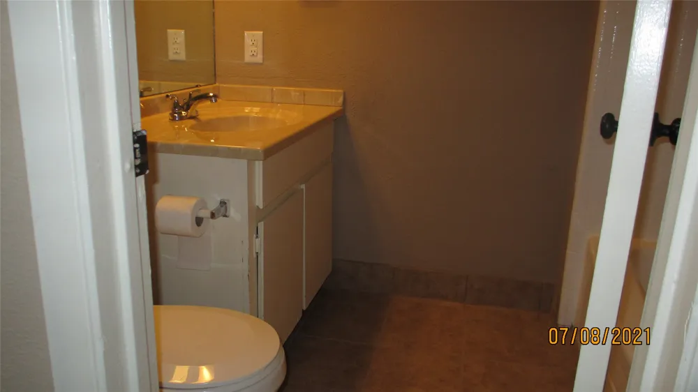 13223 Kit Lane #13225 Dallas, TX 75240