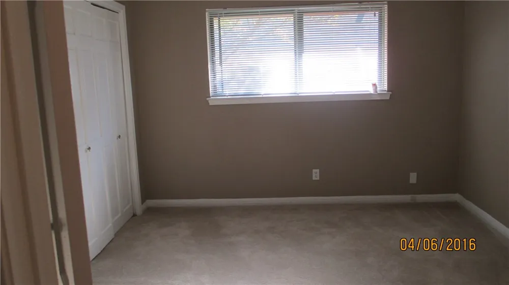 13223 Kit Lane #13225 Dallas, TX 75240