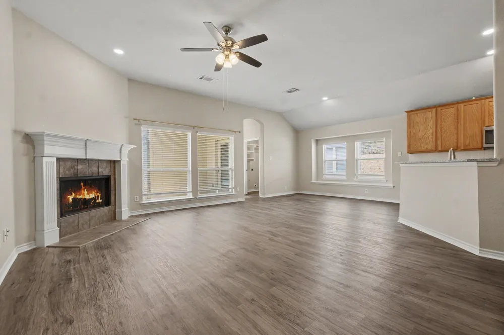 1614 Woodhaven Court Allen, TX 75002