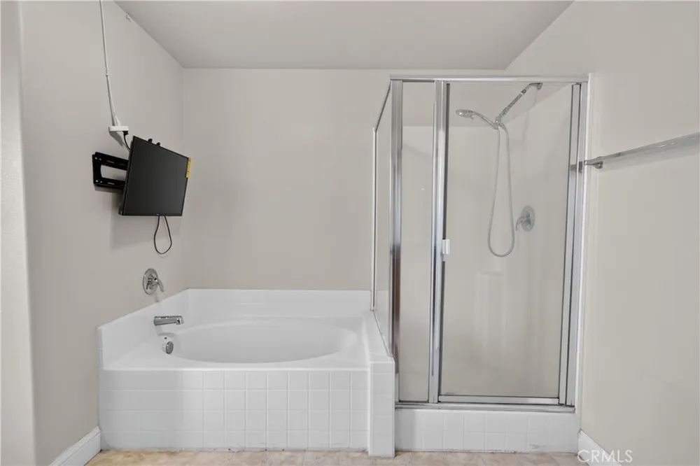3851 Twilight Avenue Merced, CA 95348
