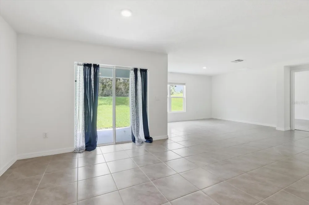 2445 SW 164TH STREET ROAD ocala, FL 34473