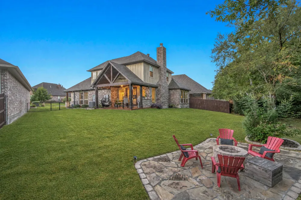 3549 Leesburg Path Bryan, TX 77808