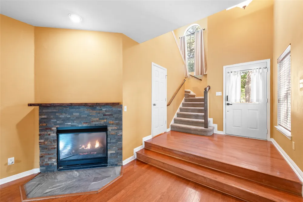 1011 Brodie Street #6 Austin, TX 78704