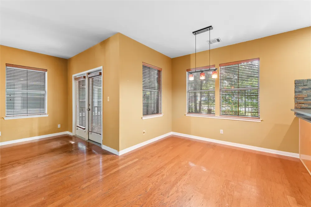 1011 Brodie Street #6 Austin, TX 78704