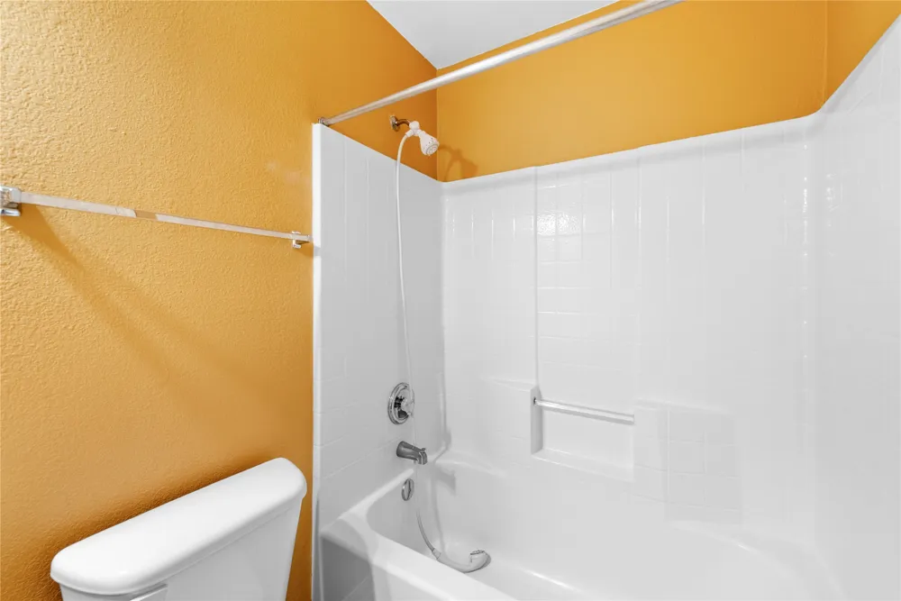 1011 Brodie Street #6 Austin, TX 78704