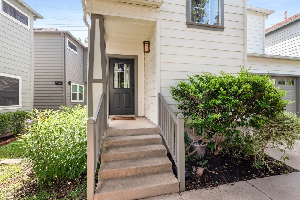 1011 Brodie Street #6 Austin, TX 78704