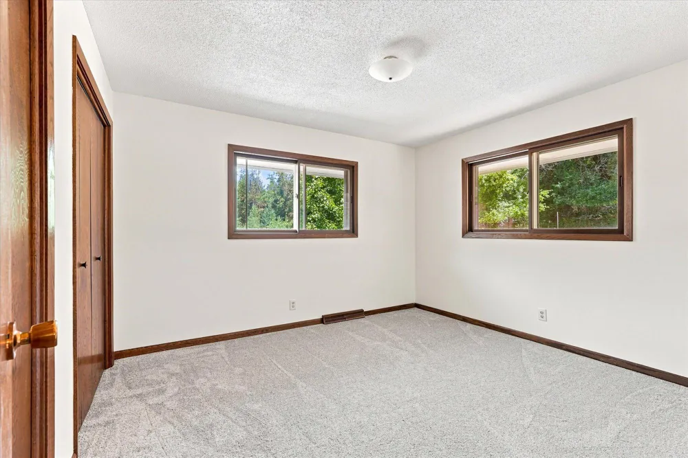 13600 Greenwood Trail Stillwater, MN 55082