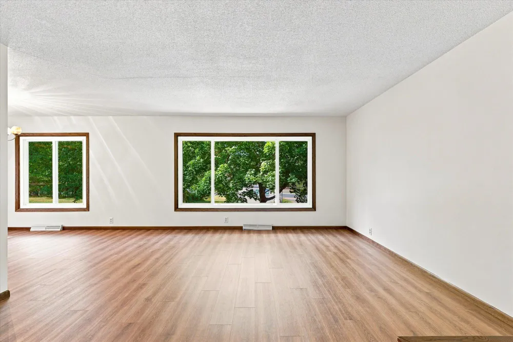 13600 Greenwood Trail Stillwater, MN 55082