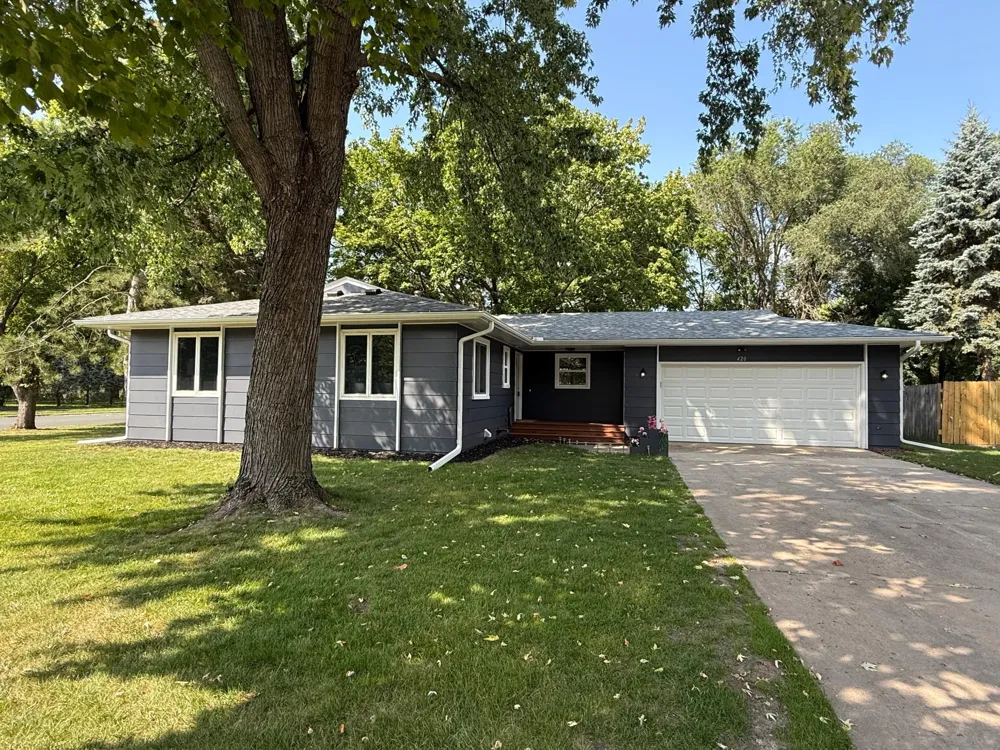 420 Livingston Court Northfield, MN 55057