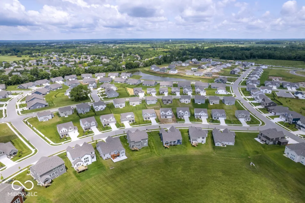 12570 Cattle Ridge Drive Noblesville, IN 46060