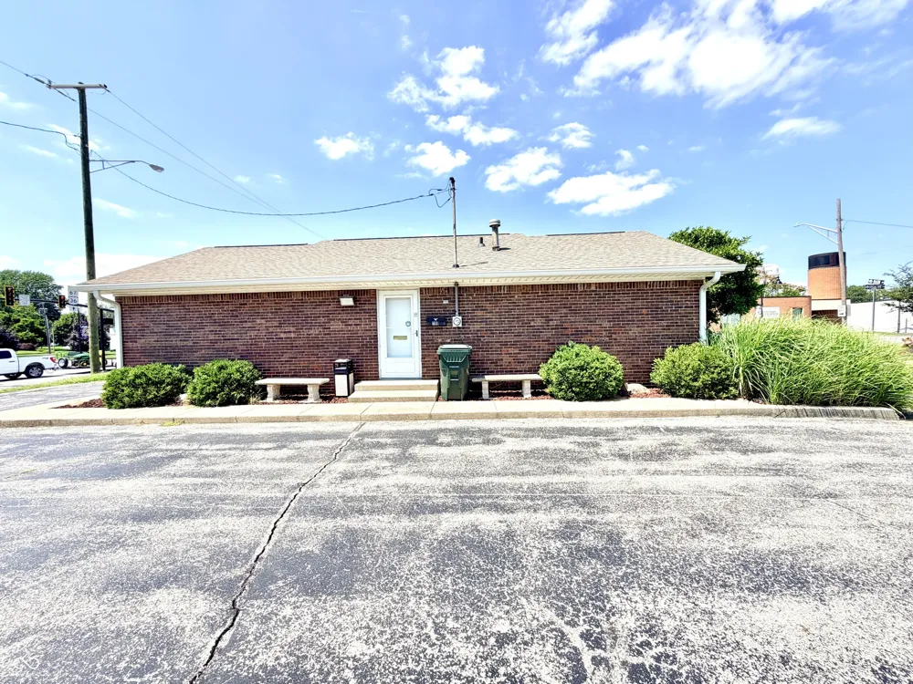 100 W Broadway Street Fortville, IN 46040