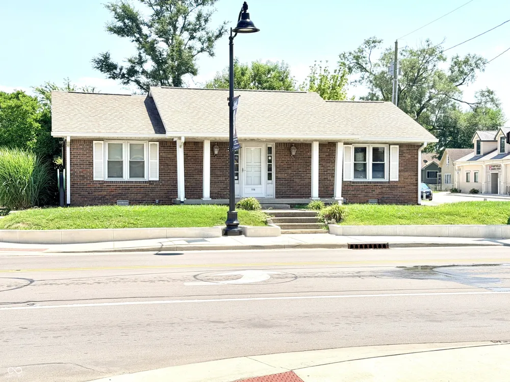 100 W Broadway Street Fortville, IN 46040