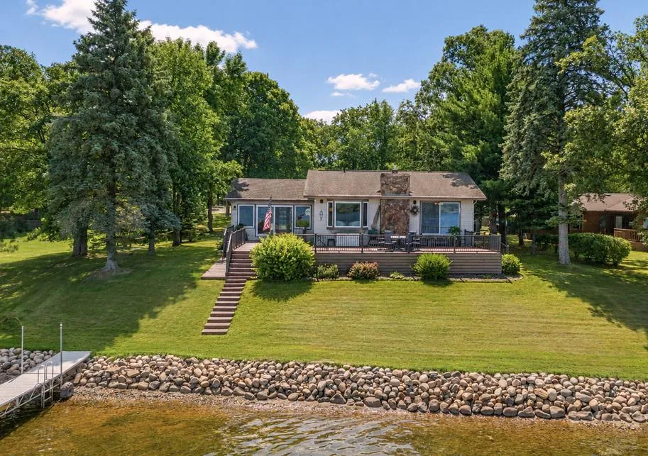 21724 Beach Road Deerwood, MN 56444