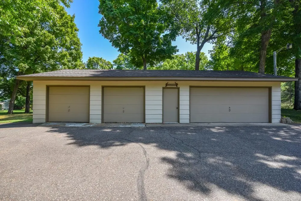 21724 Beach Road Deerwood, MN 56444