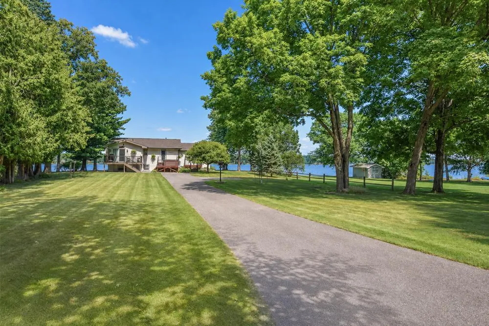 21724 Beach Road Deerwood, MN 56444