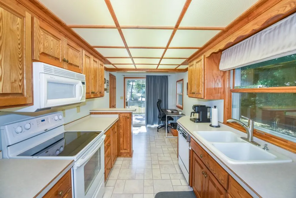 21724 Beach Road Deerwood, MN 56444