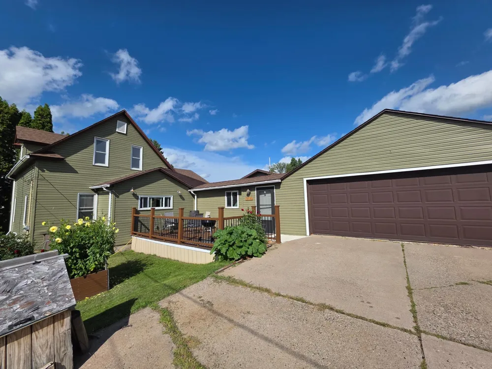 504 Corey Avenue Coleraine, MN 55722