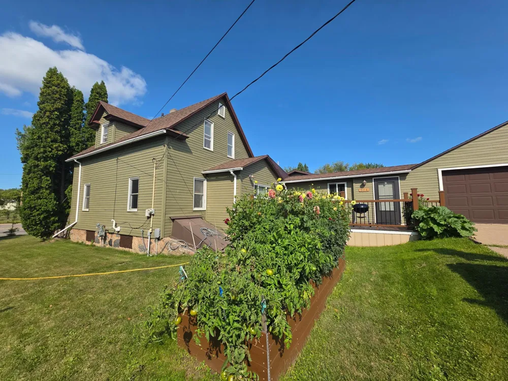 504 Corey Avenue Coleraine, MN 55722