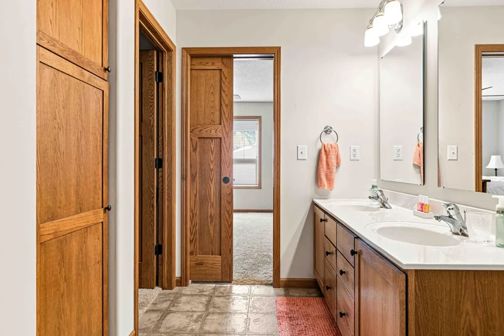 1622 3rd Street W West Fargo, ND 58078