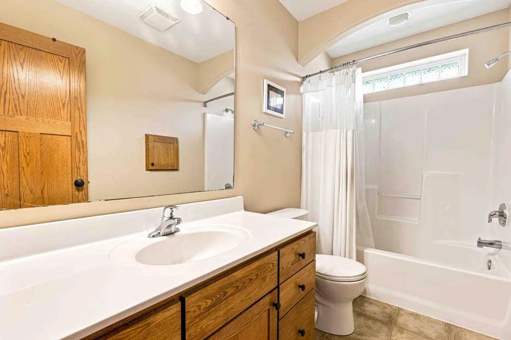 1622 3rd Street W West Fargo, ND 58078