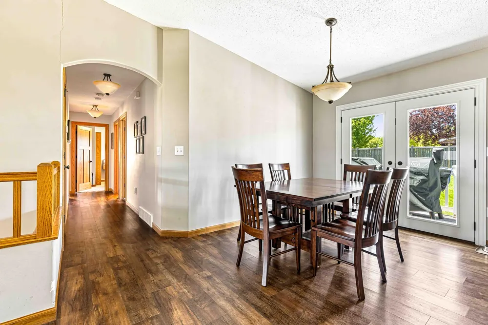 1622 3rd Street W West Fargo, ND 58078