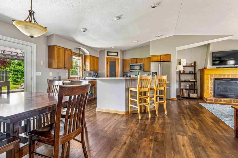 1622 3rd Street W West Fargo, ND 58078