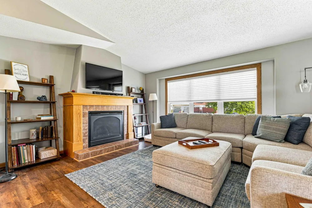 1622 3rd Street W West Fargo, ND 58078