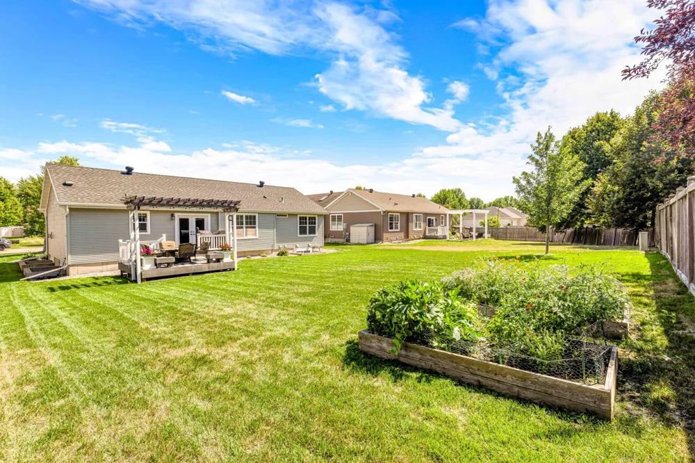 1622 3rd Street W West Fargo, ND 58078