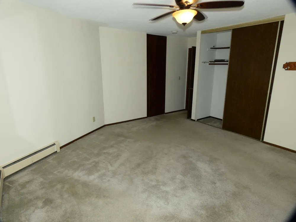 135 Viking Drive E #110 Little Canada, MN 55117