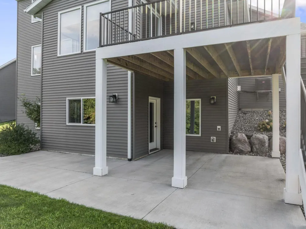 2098 Hagen Lane SW Rochester, MN 55902