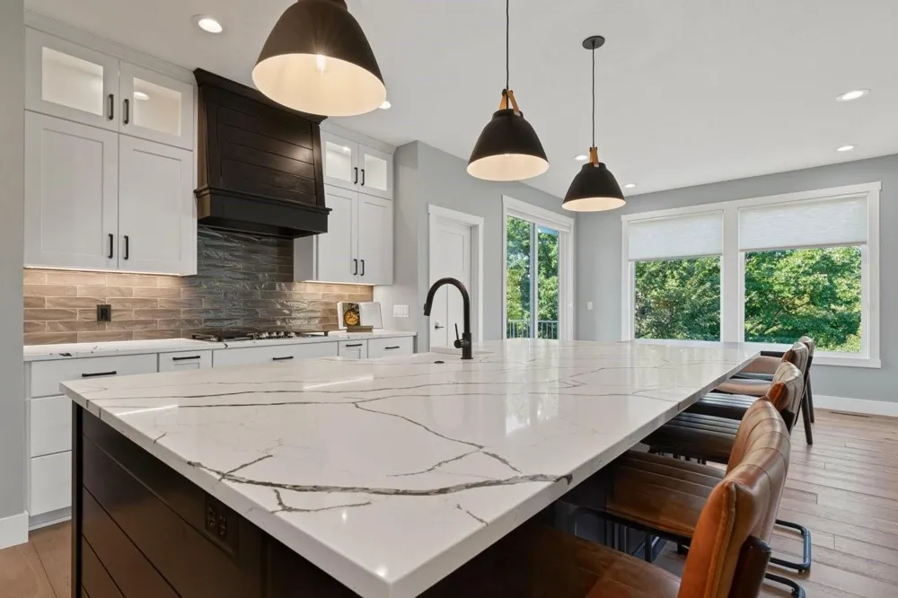 2098 Hagen Lane SW Rochester, MN 55902