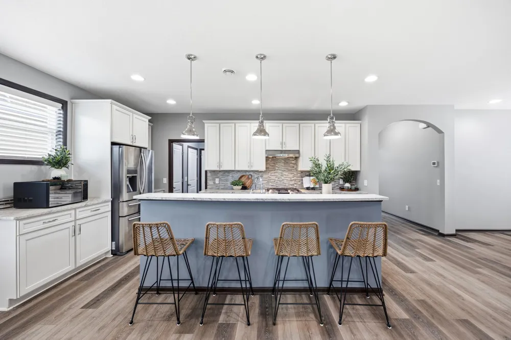 7417 Shadyview Lane Maple Grove, MN 55311