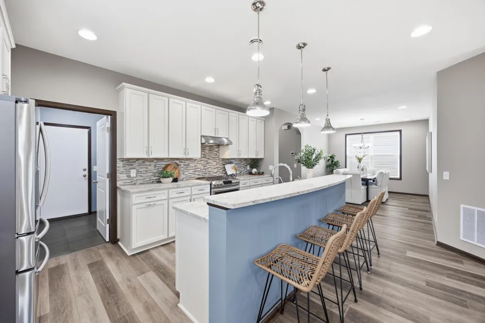 7417 Shadyview Lane Maple Grove, MN 55311