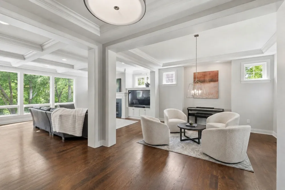 4410 Juleena Place Minnetonka, MN 55345