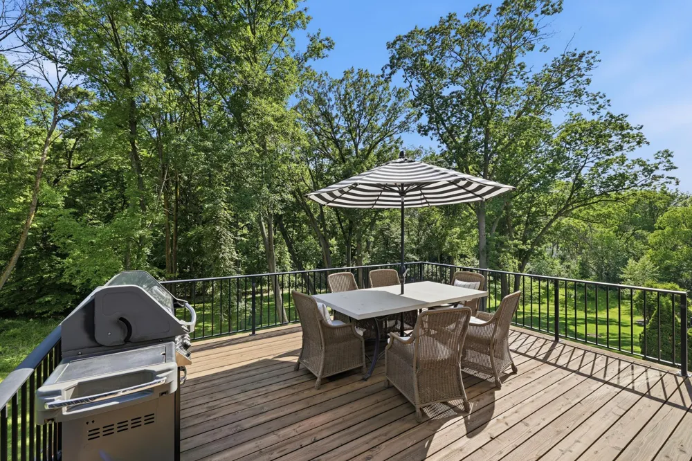 4410 Juleena Place Minnetonka, MN 55345