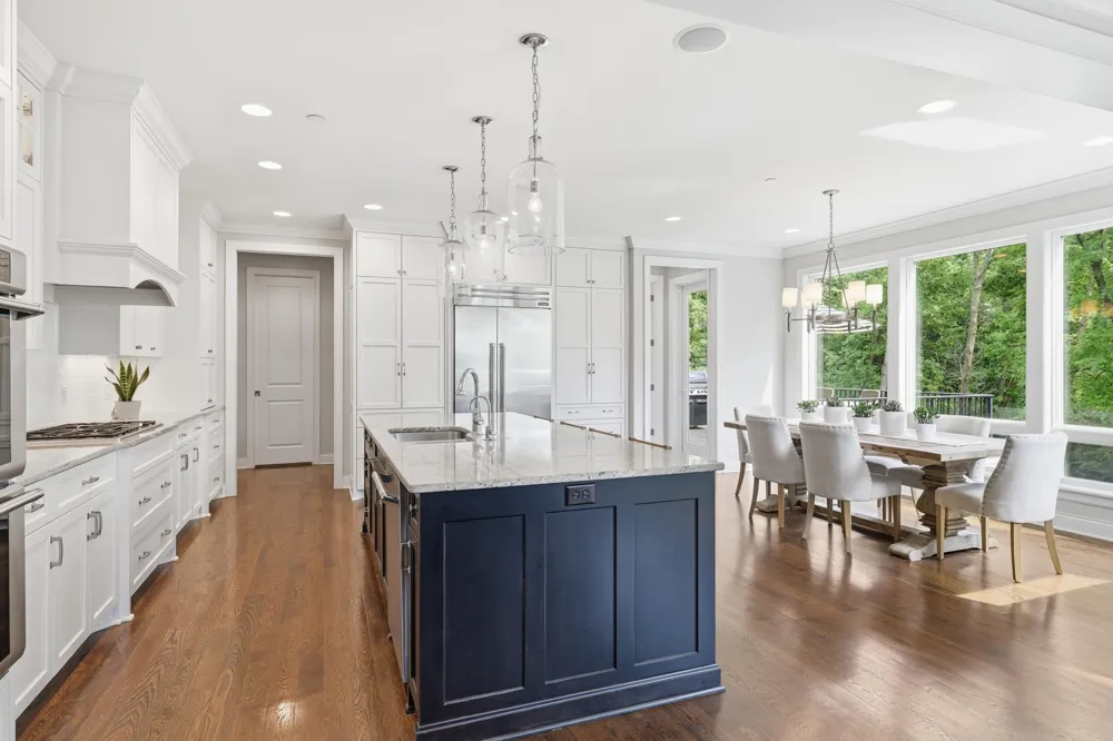 4410 Juleena Place Minnetonka, MN 55345