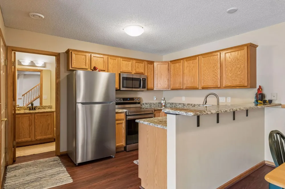 1685 Patriot Lane Waconia, MN 55387